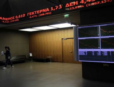 Με πτώση 0,39% στις 695,01 μονάδες κινείται το ΧΑΑ